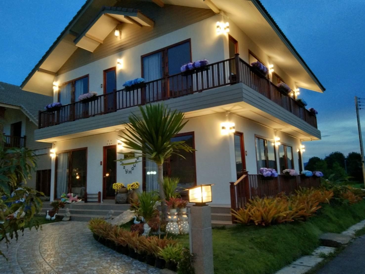 Mountain Breeze Stay บ้านพักตากอากาศวิวภูเขาสไตล์สวิส - เขาค้อ 🌱 - 3