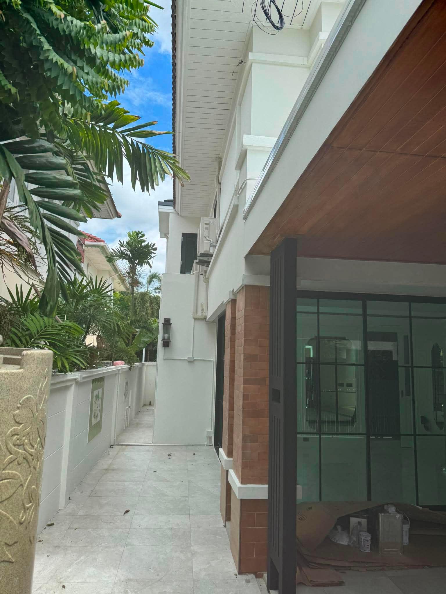 ขายบ้านเดี่ยว 2 ชั้น ตกแต่งหรูบิ้วอินใหม่ทั้งหลัง ไม่เคยเข้าอยู่ โครงการ เพอร์เฟค เพลส รัตนาธิเบศร์ ใกล้รถไฟฟ้า - 3