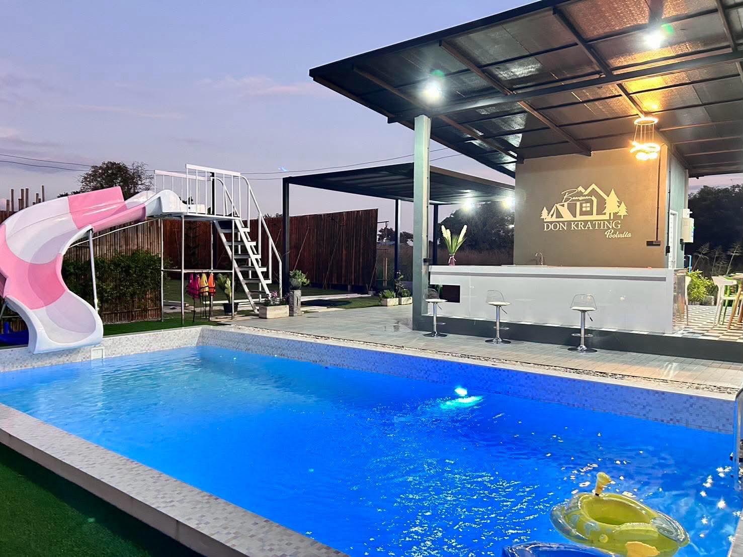 ขายบ้านสวนดอนกระทิง บ้านเดี่ยว 2 ชั้น สร้างใหม่สไตล์พูลวิลล่าลักชัวรีผสมผสานคาเฟ่ เนื้อที่ดินเกือบ 3 ไร่เต็ม - 1