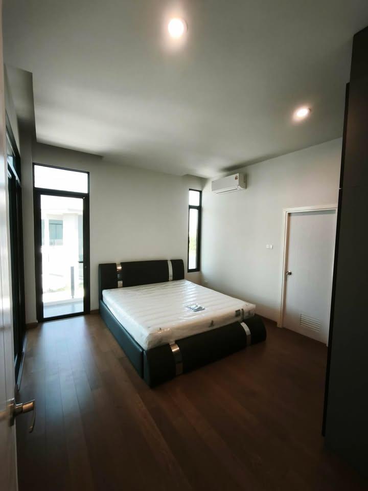 บ้านเดี่ยวพร้อมอยู่ 2 ชั้นหลังริมน้ำ หมู่บ้านเอสเกตพรี่เมี่ยมราชพฤกษ์ 346(ซอยวัดท่าเกวียน) - 34