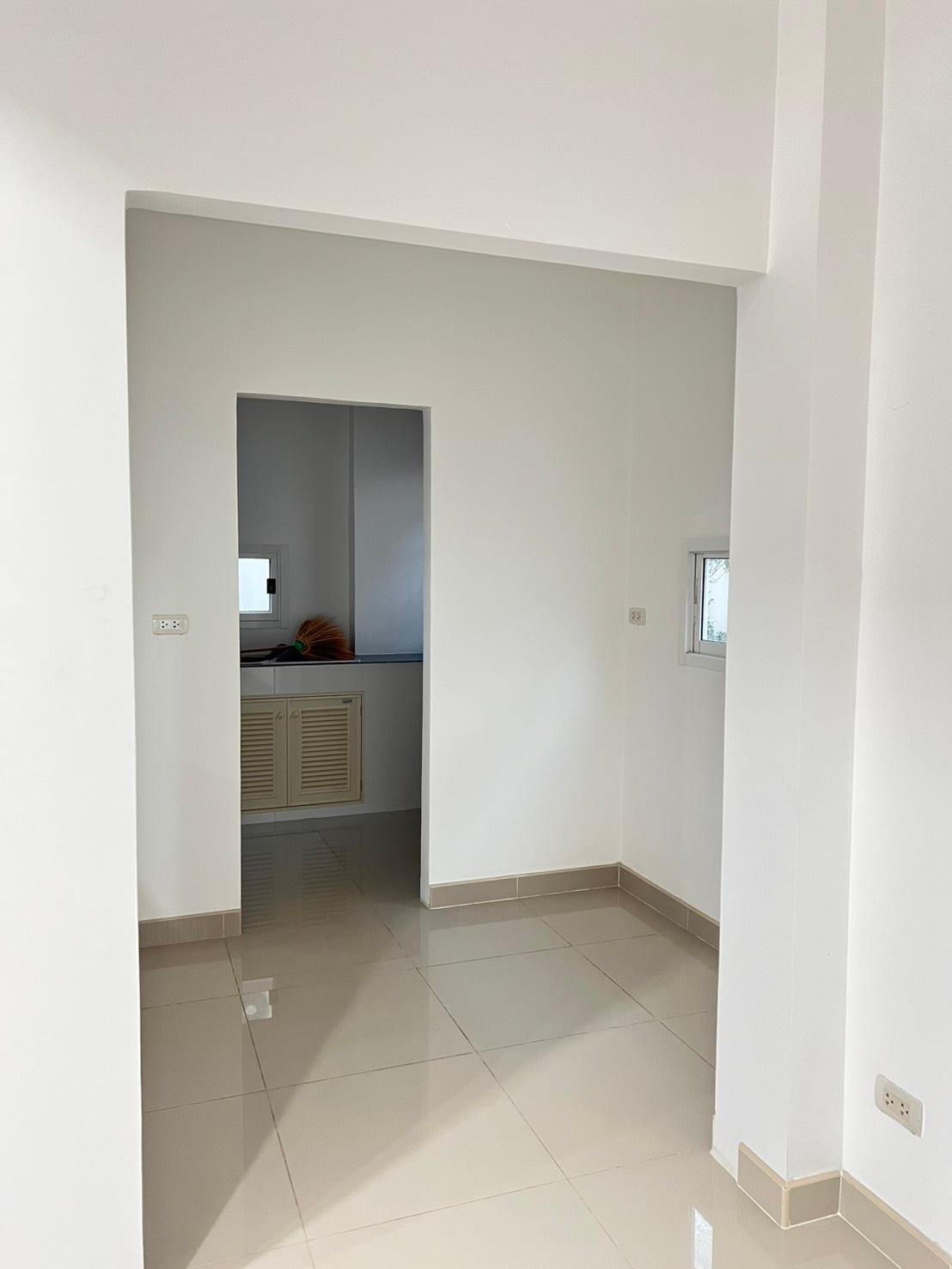 บ้านเดี่ยว 2 ชั้น รีโนเวทใหม่หมดไม่เคยเข้าอยู่ - หมู่บ้านอุดมสุข ตรงข้ามโรงพยาบาลตาคลี - 16
