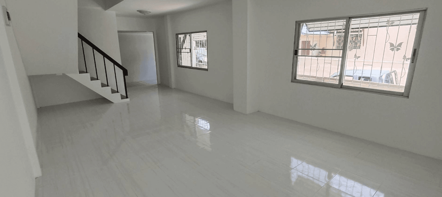 ทาวน์โฮม 2 ชั้น รีโนเวทใหม่พร้อมอยู่ - หมู่บ้านนครทองซิตี้ แพรกษา - 12
