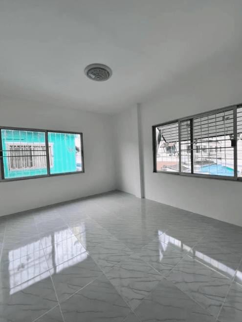 ทาวน์โฮม 2 ชั้น รีโนเวทใหม่พร้อมอยู่ - หมู่บ้านนครทองซิตี้ แพรกษา - 13
