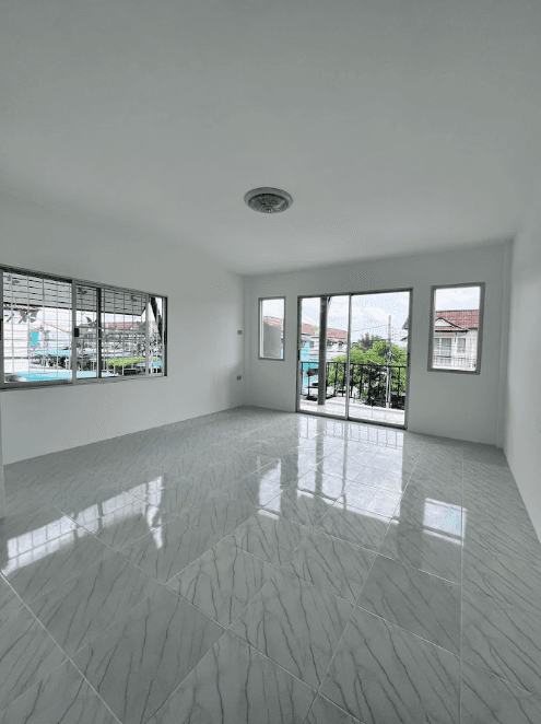 ทาวน์โฮม 2 ชั้น รีโนเวทใหม่พร้อมอยู่ - หมู่บ้านนครทองซิตี้ แพรกษา - 3