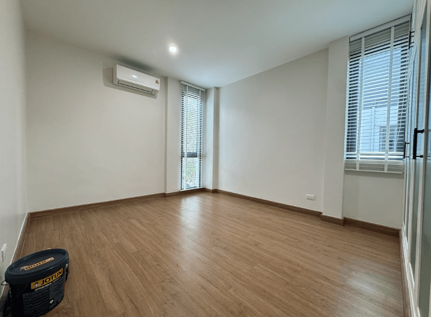 บ้านหรู 3 ชั้นตกแต่งครบสไตล์ Modern Scandinavian - โครงการ บ้านกลางเมือง สุขุมวิท 77 - 25