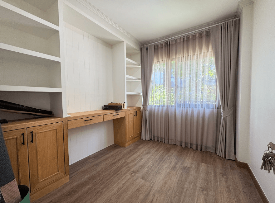 บ้านหรู 3 ชั้นตกแต่งครบสไตล์ Modern Scandinavian - โครงการ บ้านกลางเมือง สุขุมวิท 77 - 4