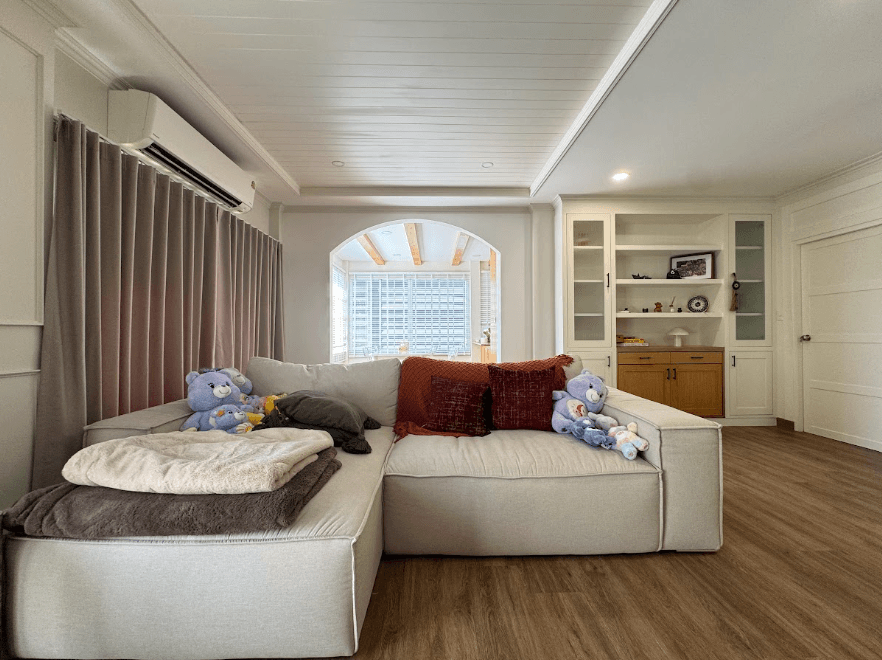 บ้านหรู 3 ชั้นตกแต่งครบสไตล์ Modern Scandinavian - โครงการ บ้านกลางเมือง สุขุมวิท 77 - 7