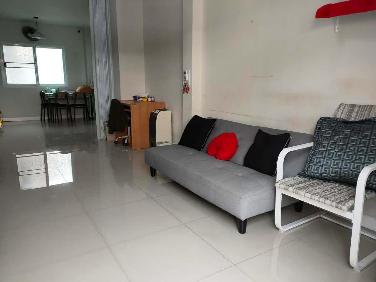 หมู่บ้าน PMC.HOME 6 พัทยา - ทาวน์โฮม 2 ชั้น แปลงหลังมุม ทำเลเดินทางสะดวก - 5