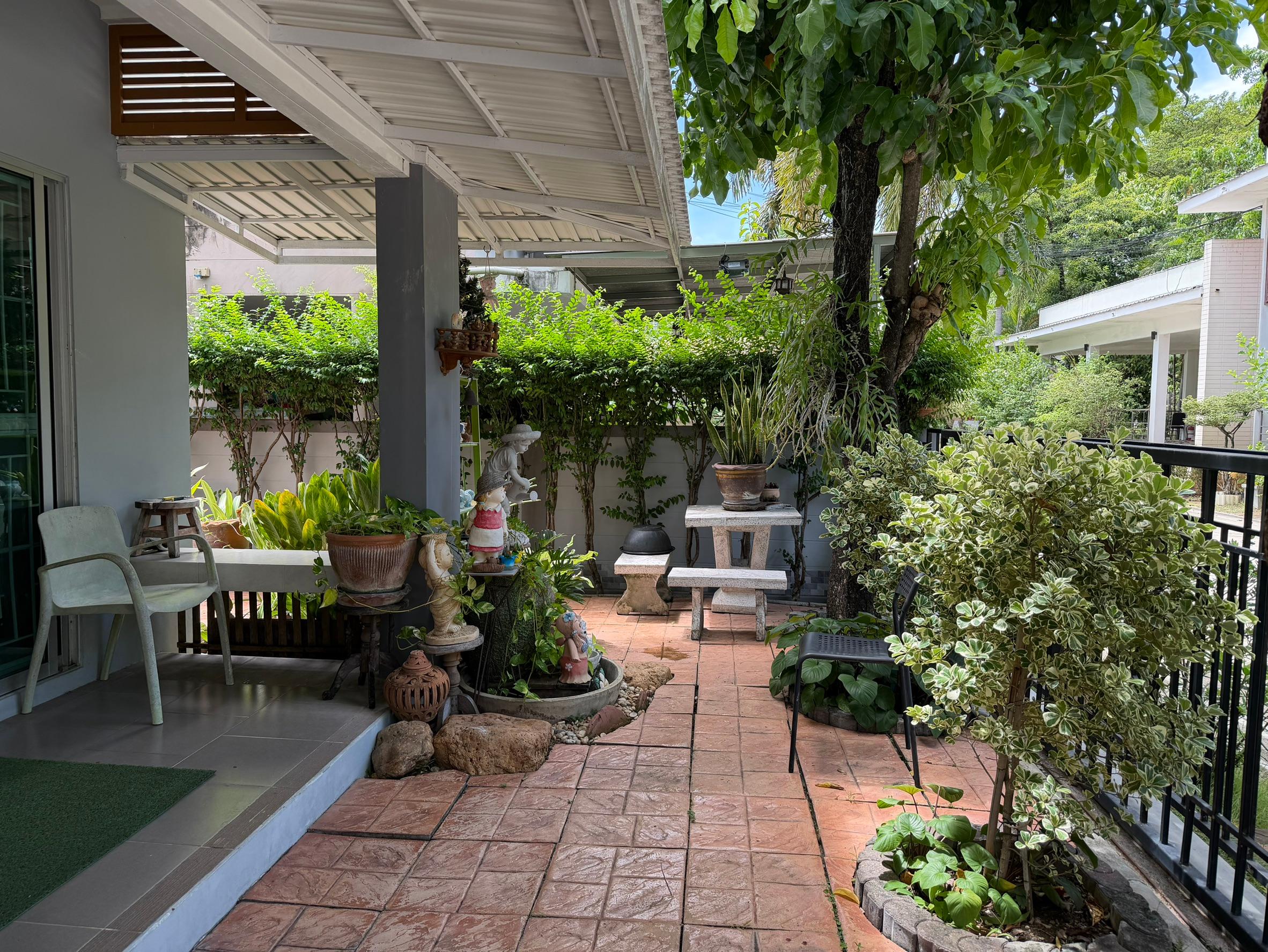ขายบ้านเดี่ยว 2 ชั้น หมู่บ้าน Villa Garden รัตนาธิเบศร์ (บ้านพี่รังสรรค์) ทำเลดี หน้าบ้านไม่ชนใคร - 16