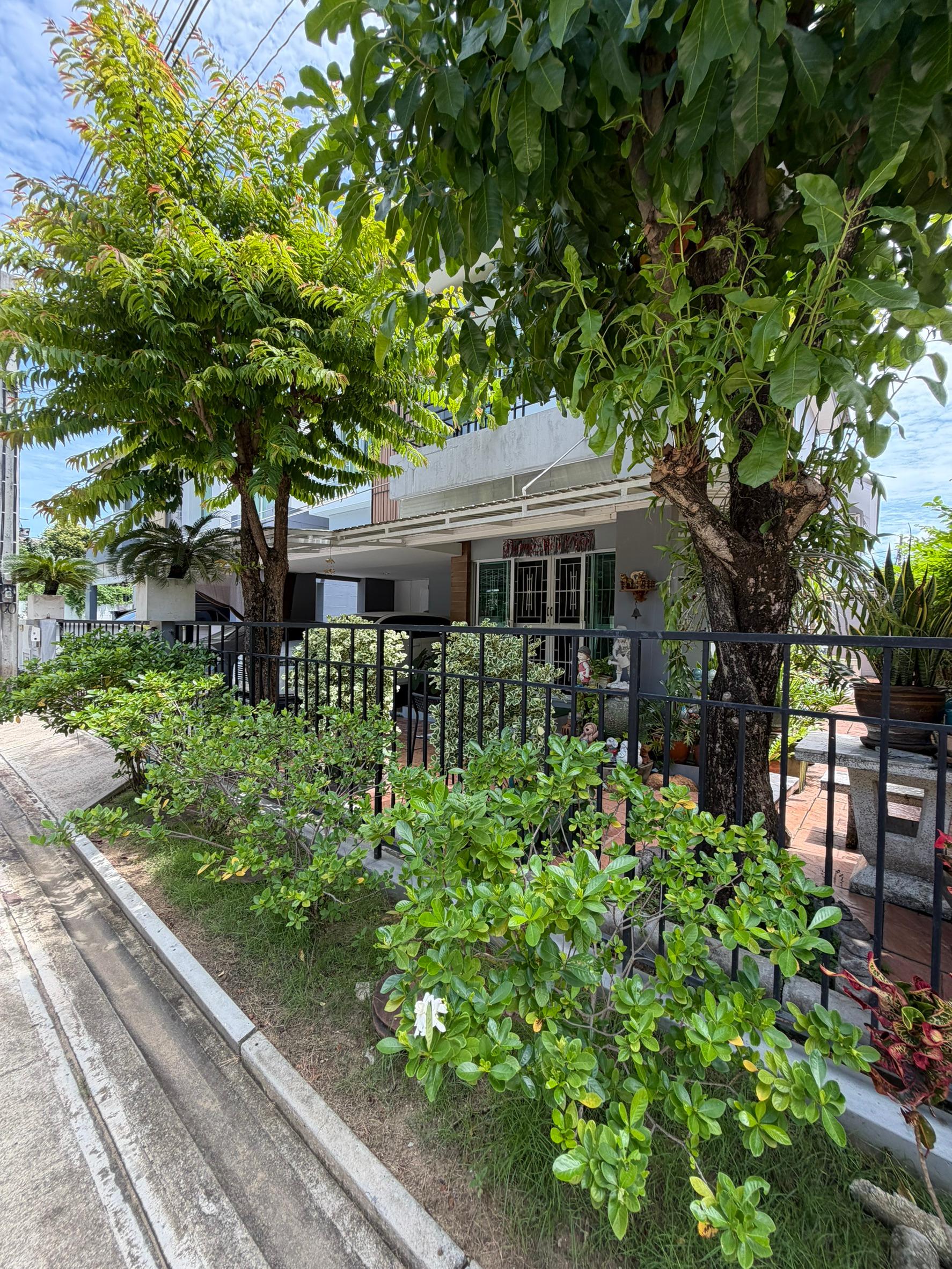 ขายบ้านเดี่ยว 2 ชั้น หมู่บ้าน Villa Garden รัตนาธิเบศร์ (บ้านพี่รังสรรค์) ทำเลดี หน้าบ้านไม่ชนใคร - 20