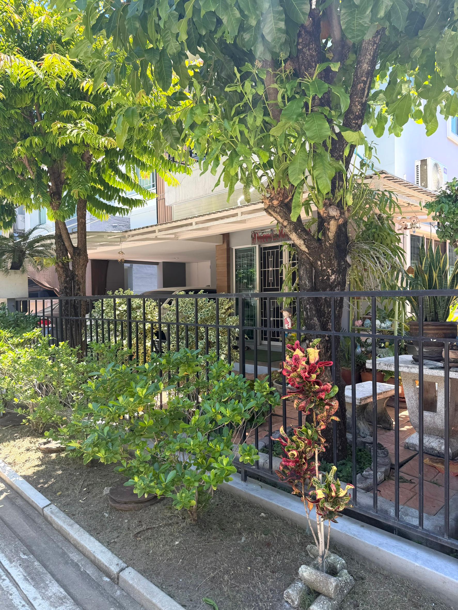 ขายบ้านเดี่ยว 2 ชั้น หมู่บ้าน Villa Garden รัตนาธิเบศร์ (บ้านพี่รังสรรค์) ทำเลดี หน้าบ้านไม่ชนใคร - 25