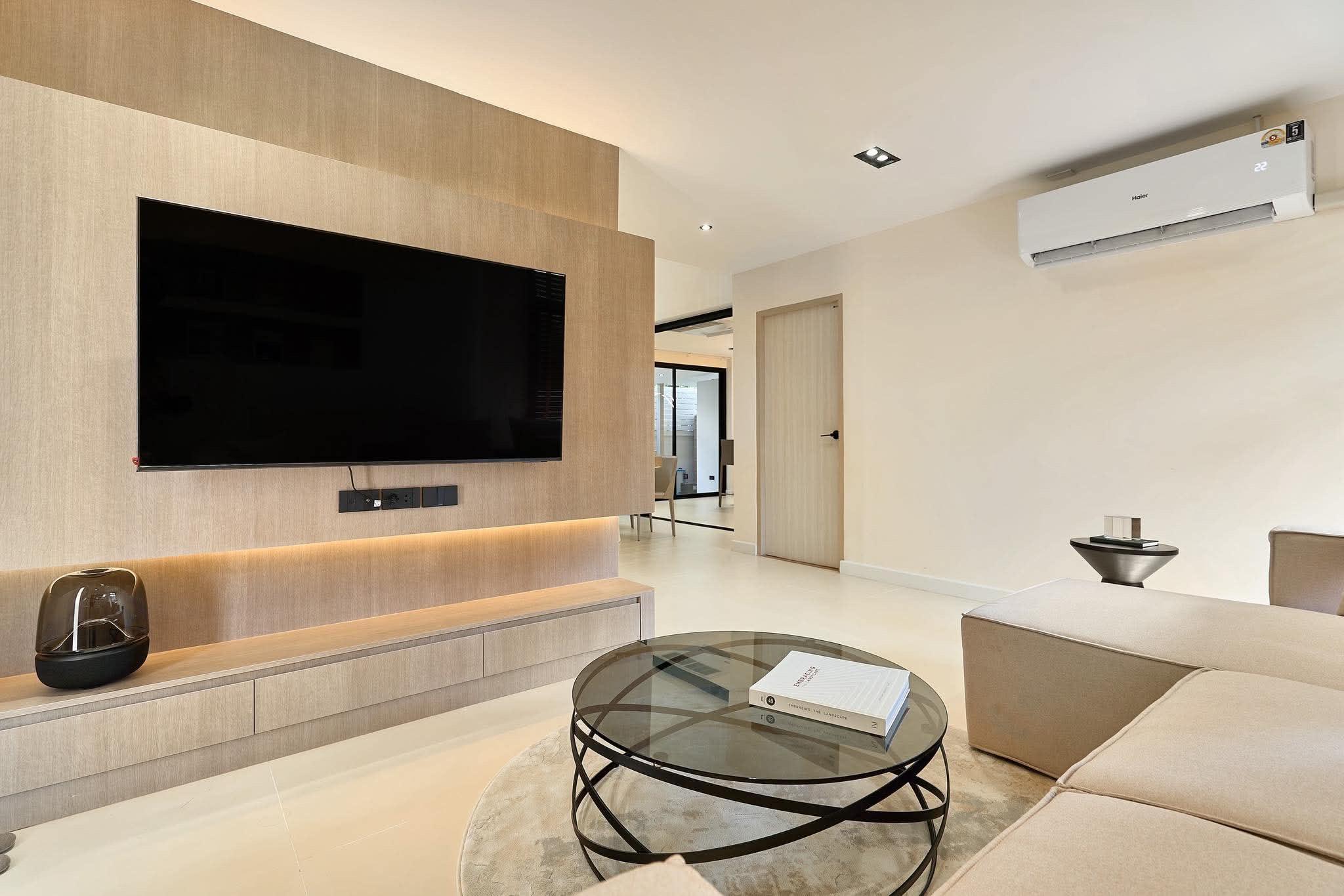 ขายบ้านเดี่ยว 2 ชั้น สร้างใหม่ สไตล์ Contemporary Modern ตกแต่งหรูเฟอร์นิเจอร์+เครื่องใช้ไฟฟ้าครบชุด โครงการหมู่บ้านพราว หางดง - 19