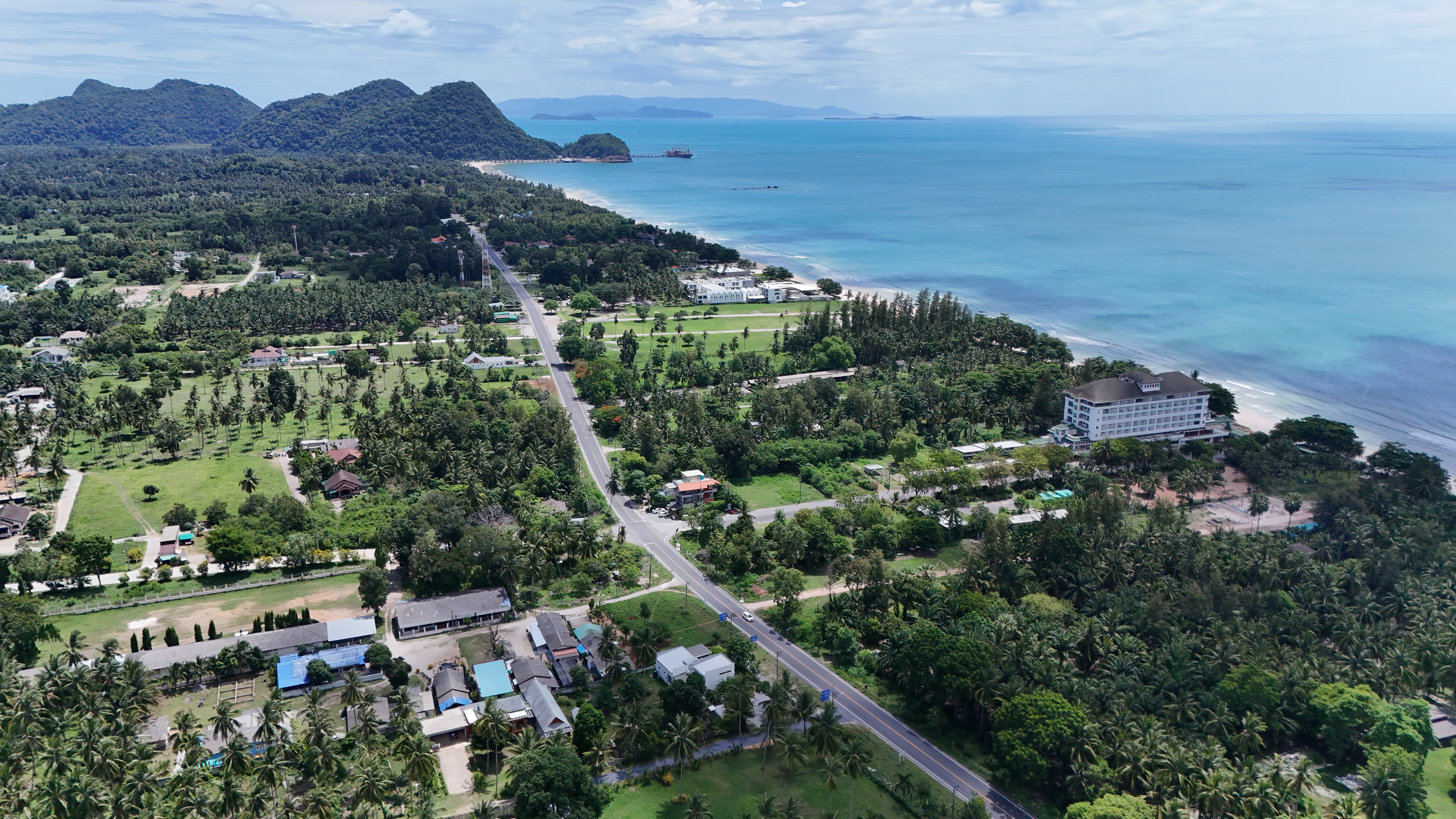 ขายที่ดินเปล่าแปลงใหญ่ทำเลทองขนาดกว่า 14 ไร่ ใกล้หาดหน้าด่านขนอม แหล่งท่องเที่ยวระดับโลกของนครศรีธรรมราช เหมาะทำพูลวิลล่าหรู - 8