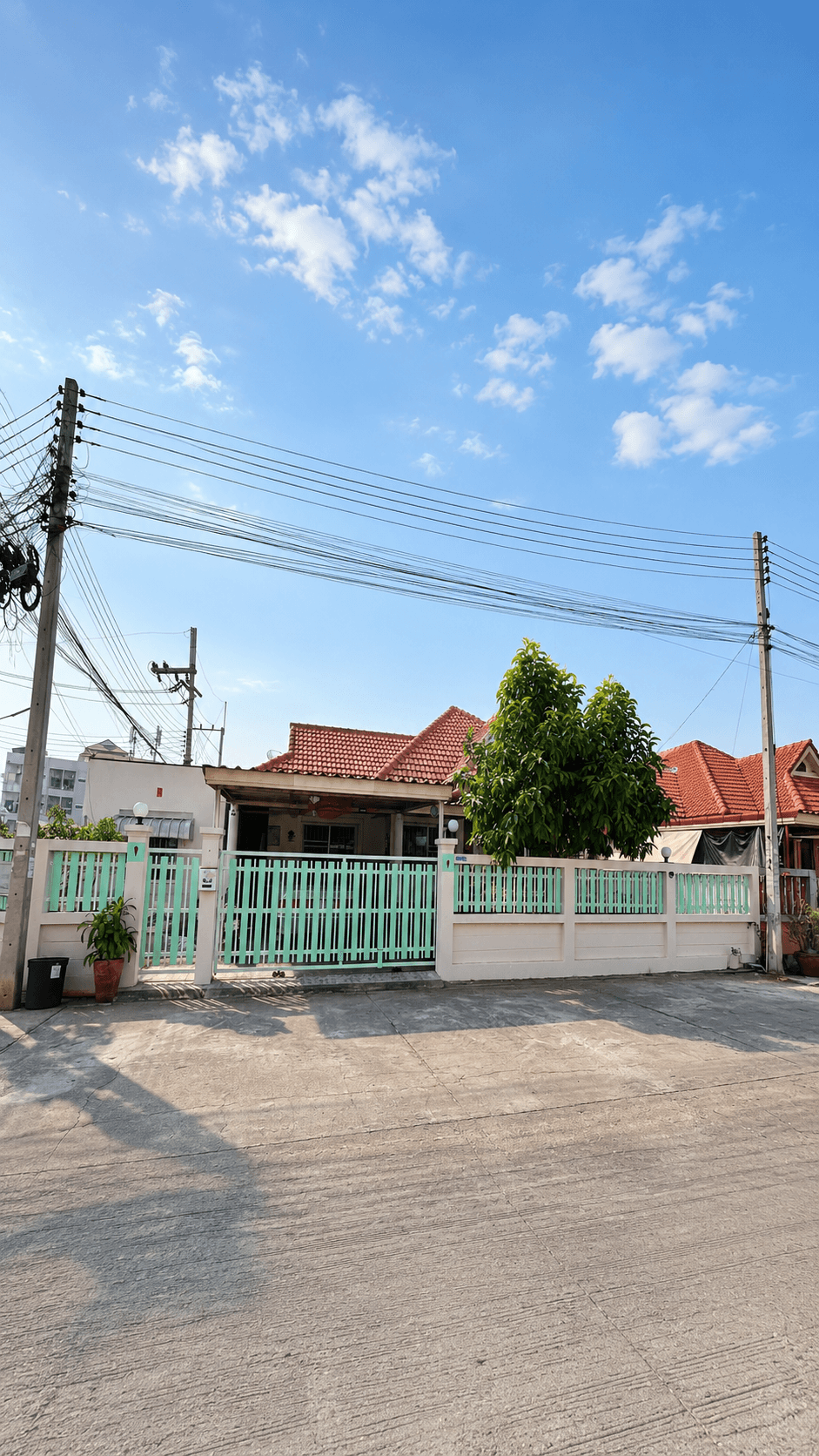 🏡 ขายบ้านเดี่ยวชั้นเดียว ทำเลดี พร้อมห้องทำงานแยก ใกล้ใจกลางเมืองนครสวรรค์ 64 ตร.วา 3 นอน 2น้ำ - 1