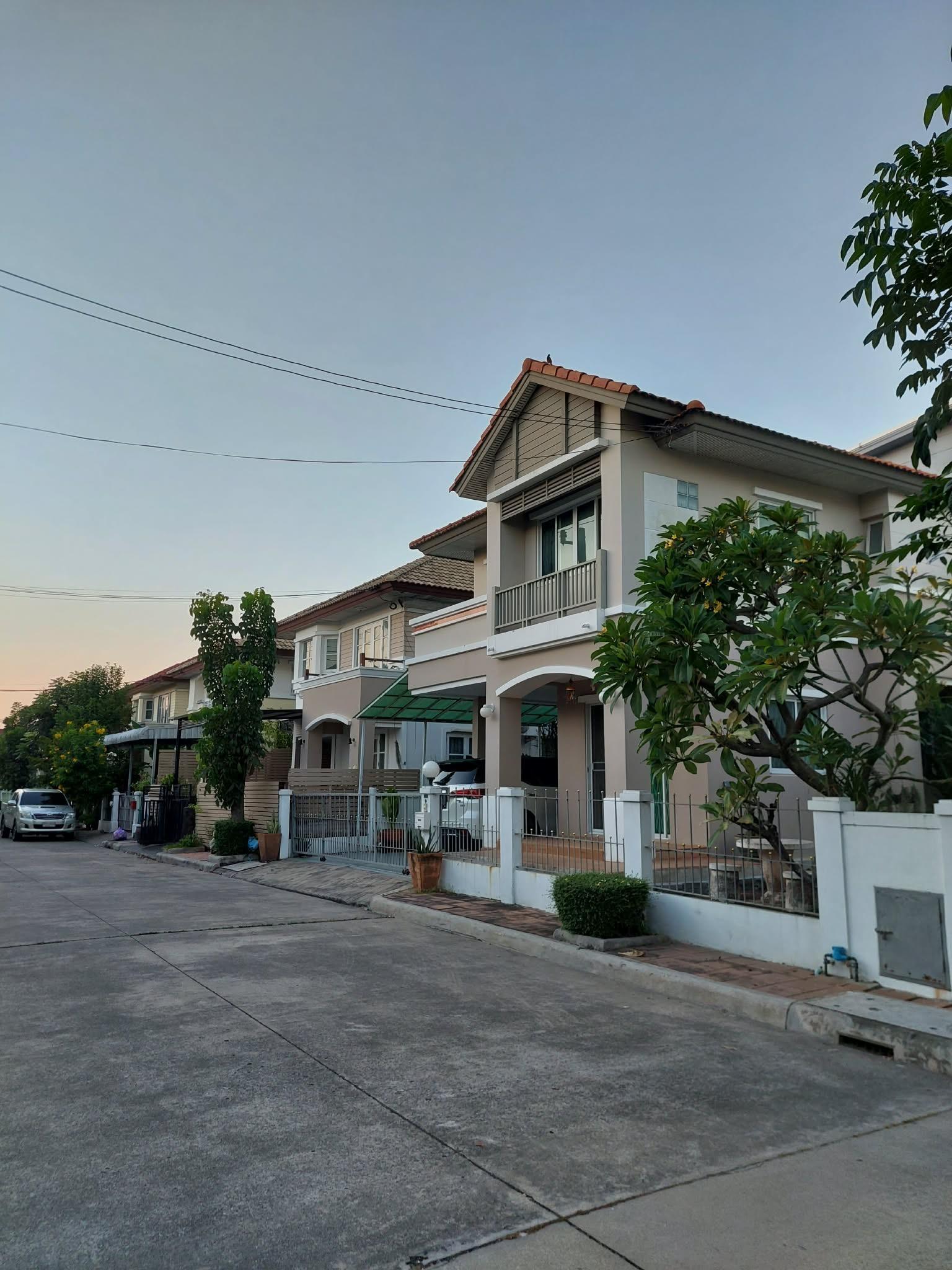 ขายบ้านเดี่ยว ชวนชื่น อุดมสุข กาญจนาภิเษก 34 ใกล้สุวรรณภูมิ 50.5 ตร.ว. แต่งครบพร้อมอยู่ - 2