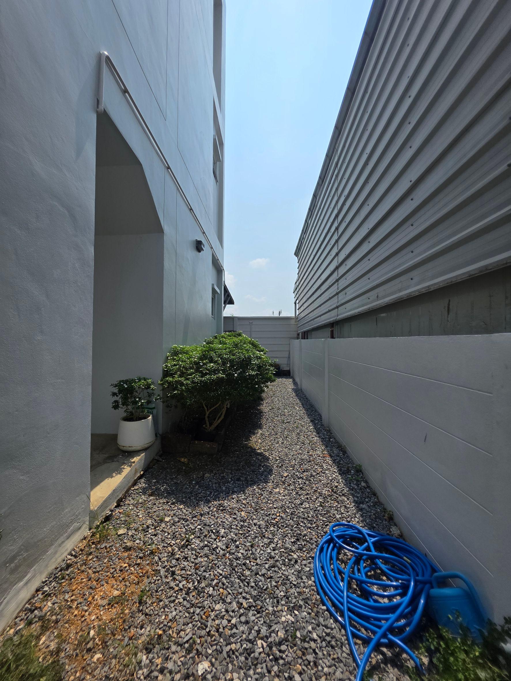 ทาวน์โฮม โครงการ Mind Hof Romklao-Suvarnabhumi - 2