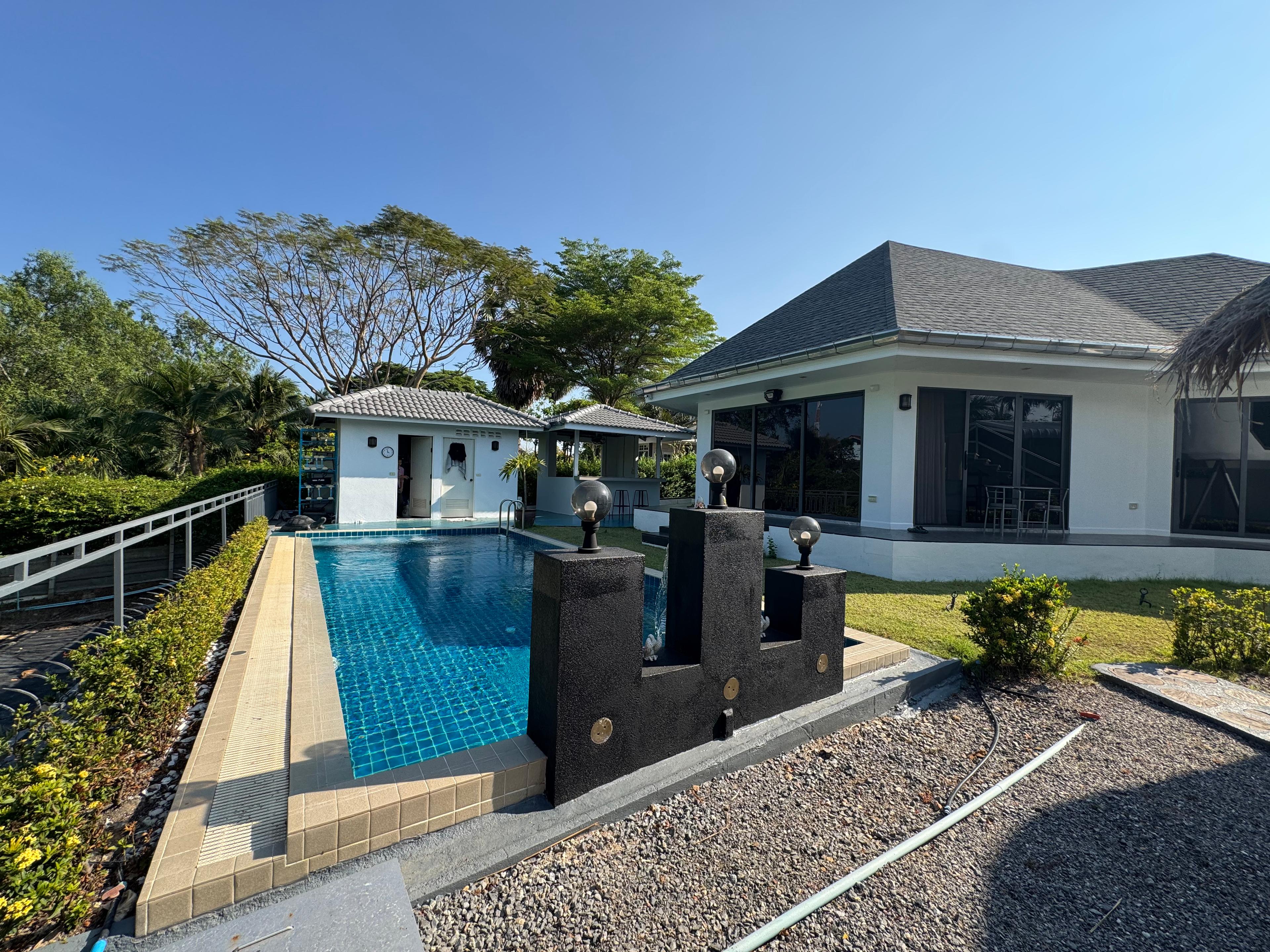 โอกาสสุดท้าย! บ้านเดี่ยวหลังใหญ่ริมน้ำปราณบุรี หิ้วกระเป๋าเข้าอยู่ได้เลย พร้อมระบบ Solar Cell เต็มรูปแบบ - 18