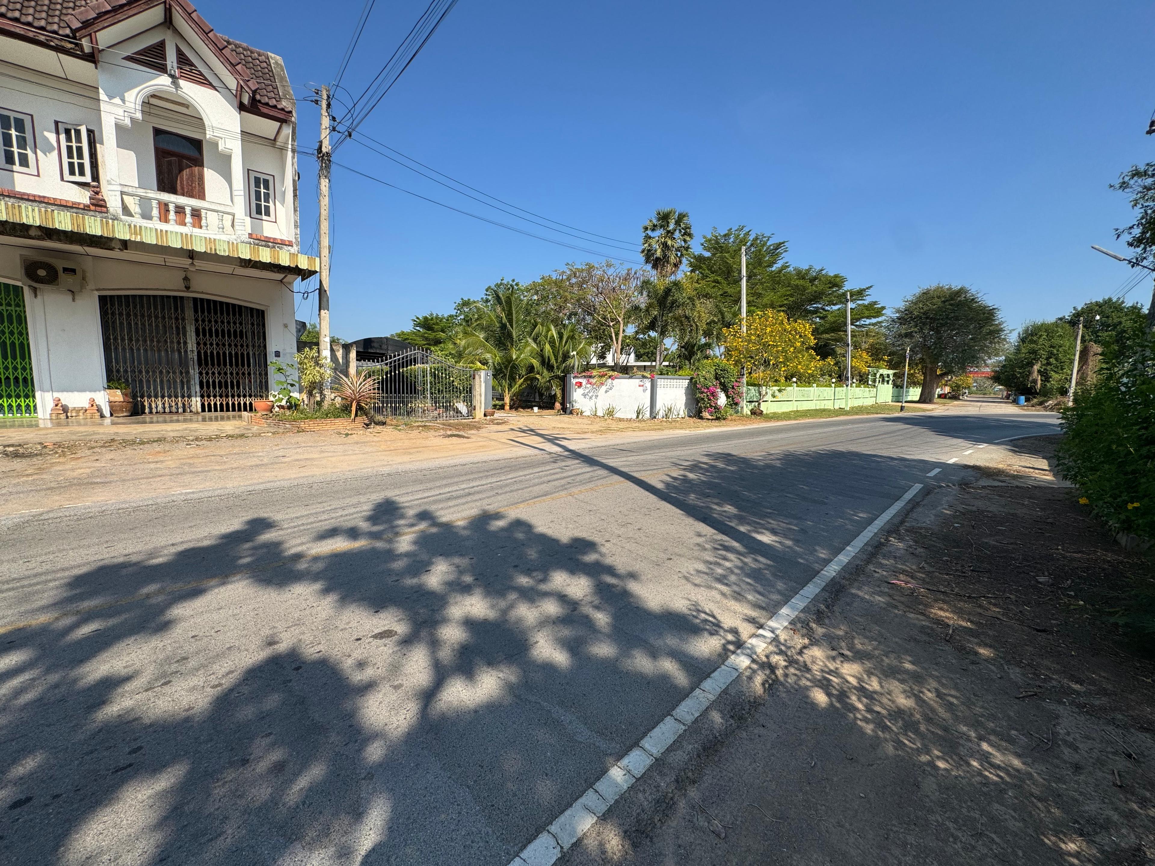โอกาสสุดท้าย! บ้านเดี่ยวหลังใหญ่ริมน้ำปราณบุรี หิ้วกระเป๋าเข้าอยู่ได้เลย พร้อมระบบ Solar Cell เต็มรูปแบบ - 23