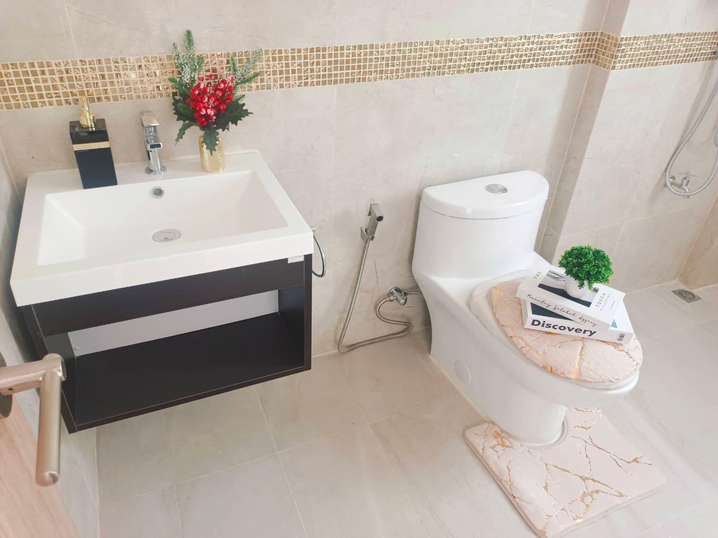 พรีเมียมทาวน์โฮมใหม่สไตล์ Modern Classic บ้านใหม่ ลาซาล32 แยก2 - 6