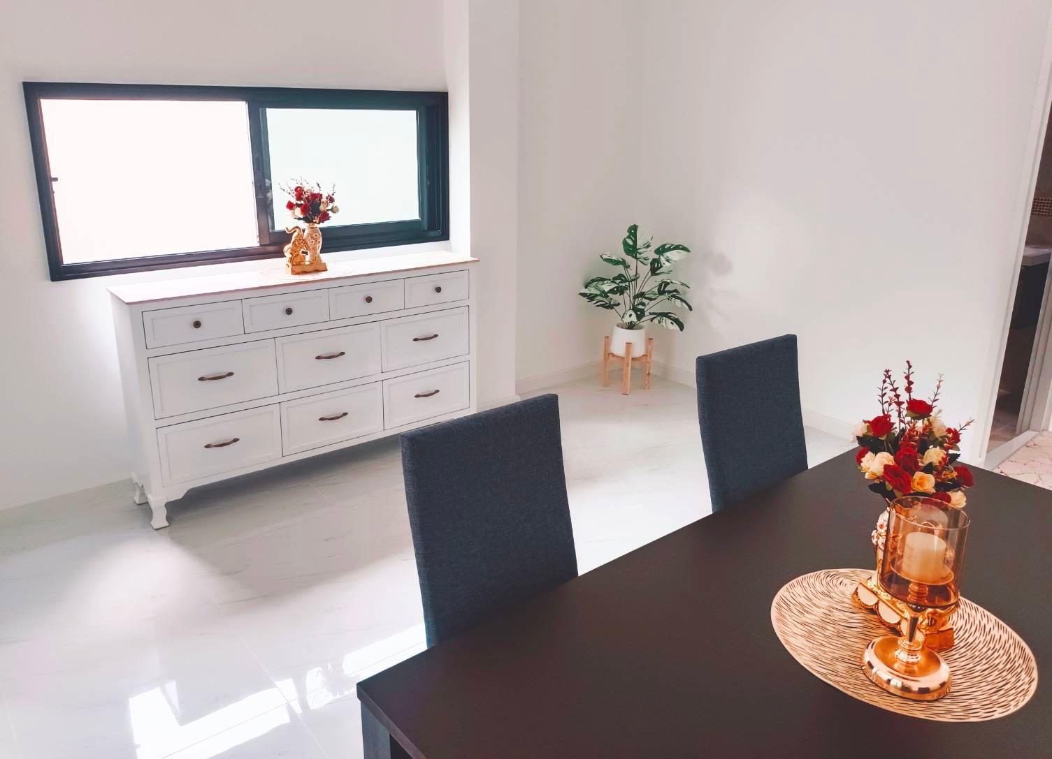 พรีเมียมทาวน์โฮมใหม่สไตล์ Modern Classic บ้านใหม่ ลาซาล32 แยก2 - 7