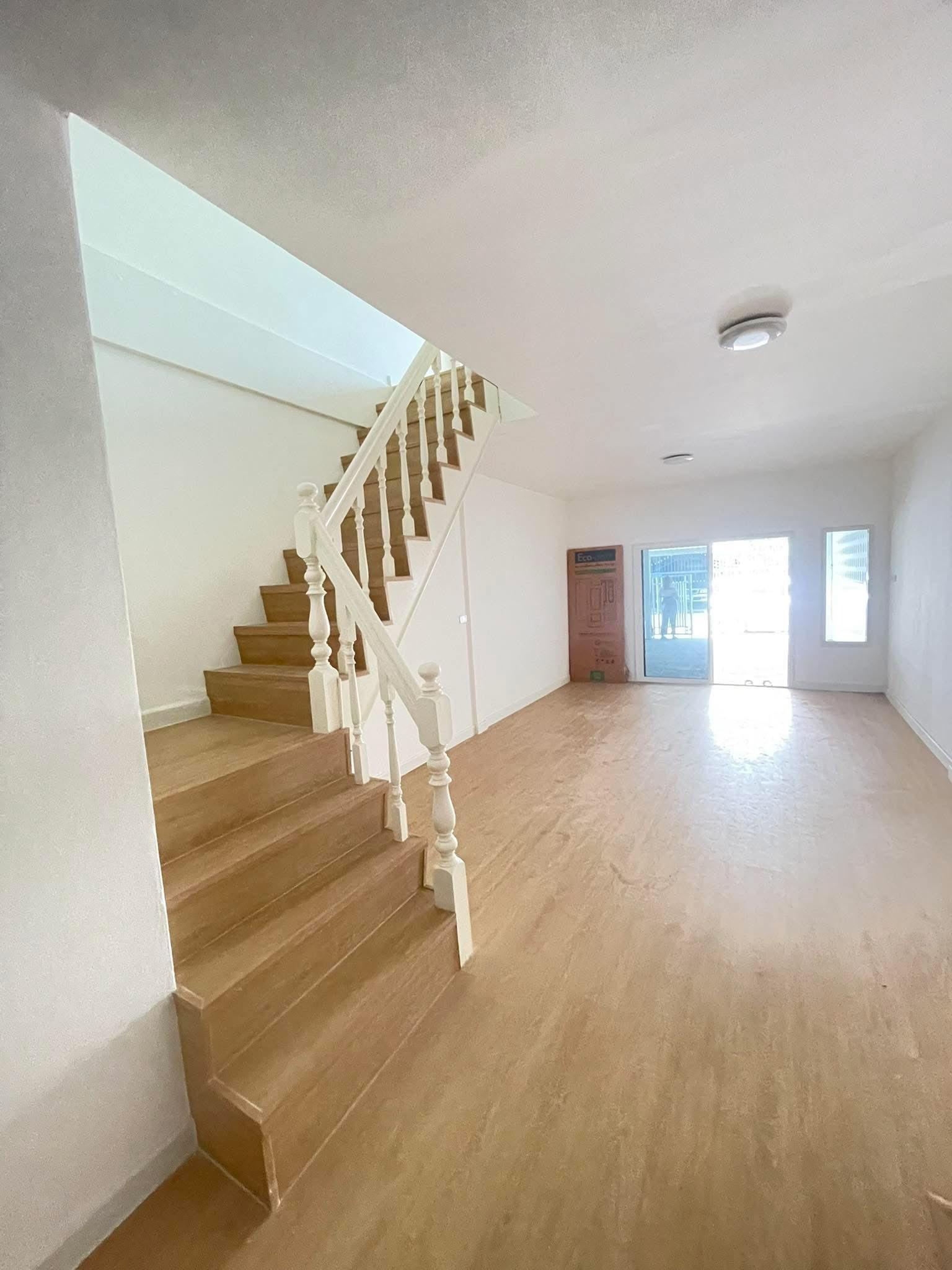 บ้านรีโนเวทใหม่ สวยพร้อมอยู่! ทำเลทอง รามอินทรา 42 แยก 8 - 2