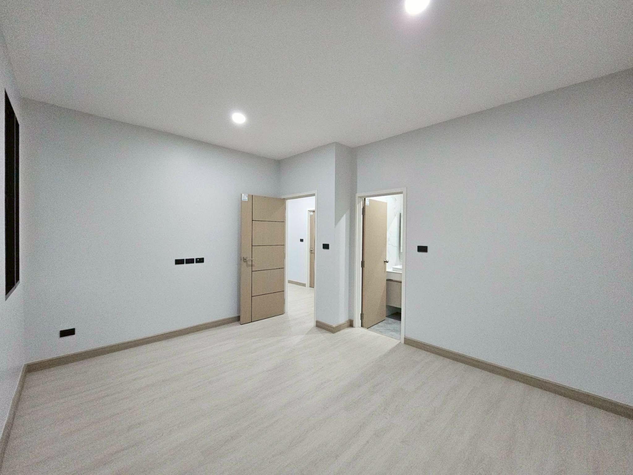 🆕 บ้านเดี่ยวพรีเมียมพร้อมอยู่ หางดง-บ้านถวาย การันตีน้ำไม่ท่วม 100%! เชื่อมต่อชีวิตเมือง ใกล้สนามบินและ Central Airport Plaza เริ่มต้น 5.88 ลบ. - 18