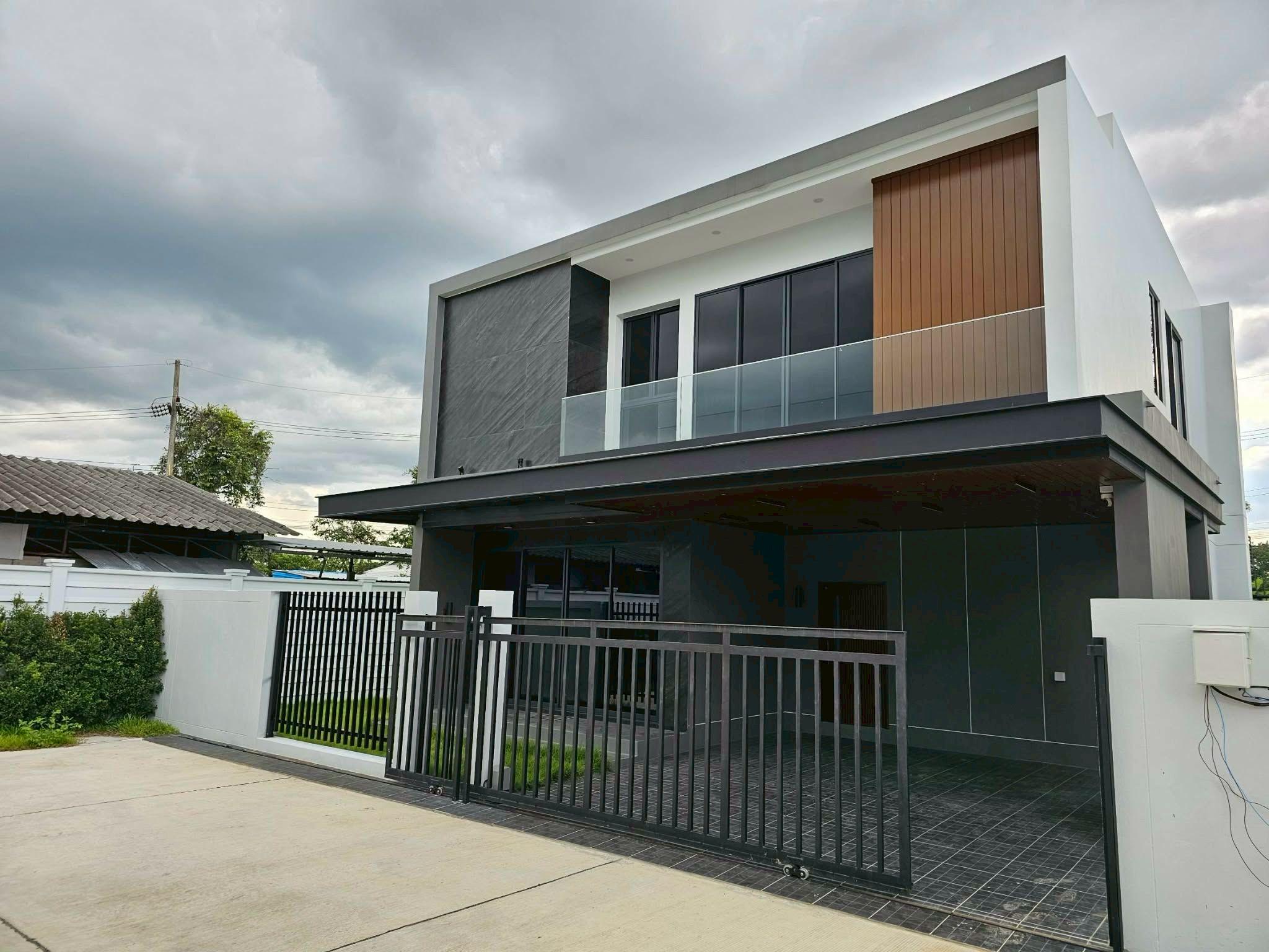 🆕 บ้านเดี่ยวพรีเมียมพร้อมอยู่ หางดง-บ้านถวาย การันตีน้ำไม่ท่วม 100%! เชื่อมต่อชีวิตเมือง ใกล้สนามบินและ Central Airport Plaza เริ่มต้น 5.88 ลบ. - 4