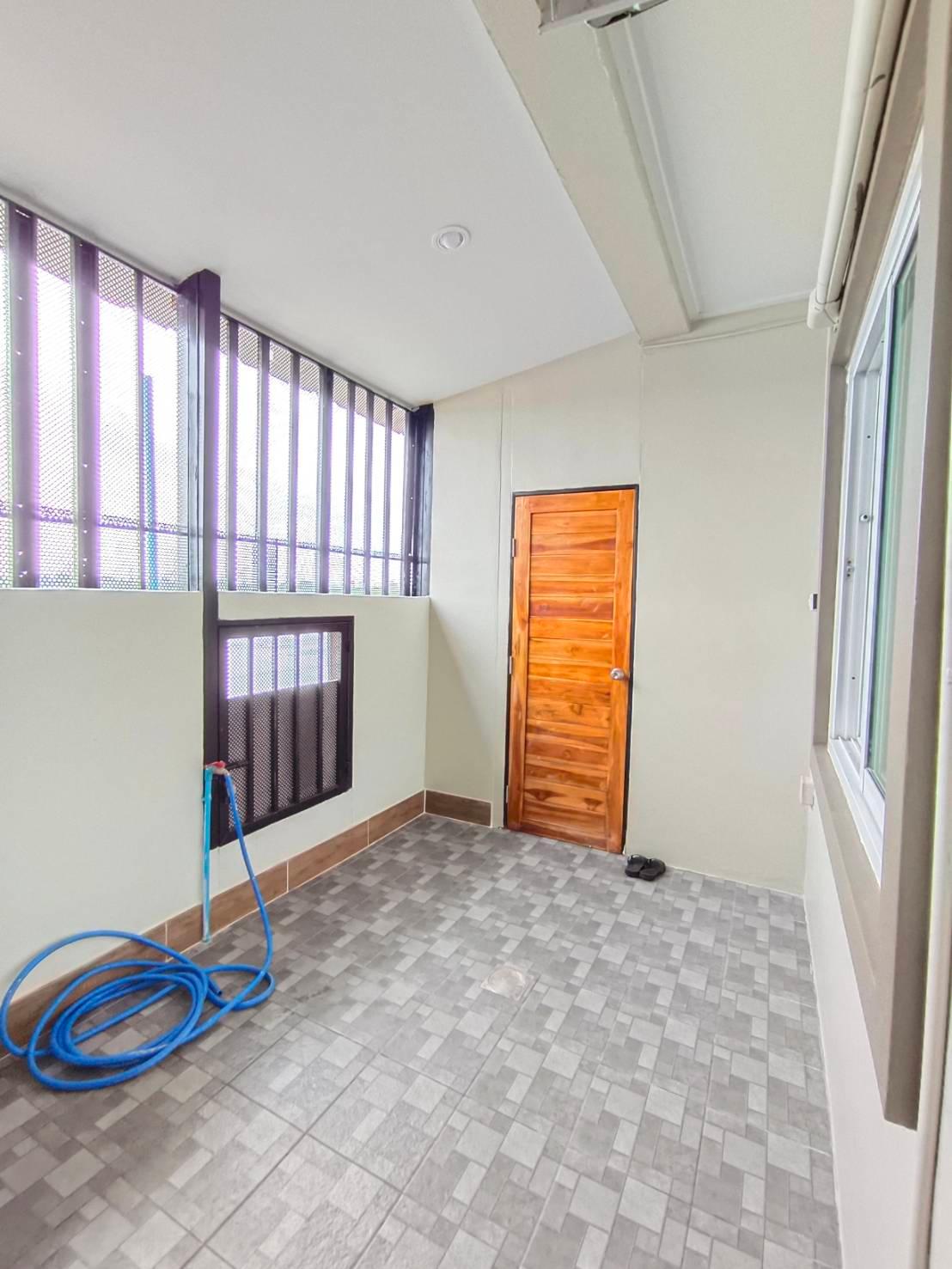 หมู่บ้านทรัพย์ธานี ลำลูกกา คลอง 7 - บ้านแฝด 2 ชั้น ฟังก์ชันจัดเต็ม หลังบ้านไม่ติดใคร วิวโล่งโปร่งสบาย - 6