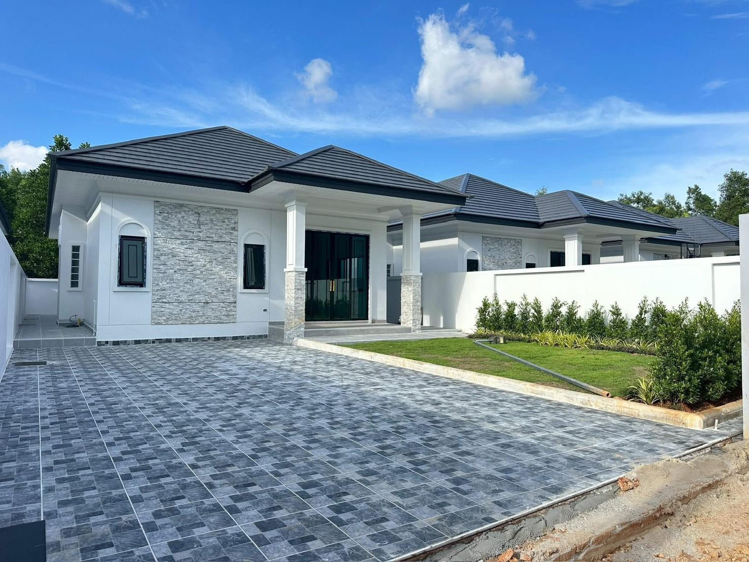 🏠 บ้านดาราสิริ 1 คลองเตย 19 พื้นที่กว้างที่สุด! ในราคาสุดคุ้ม ✨ เบื่อความอึดอัด... มาอยู่บ้านที่โปร่งสบาย บนเนื้อที่จุใจ 88 ตร.ว. ใกล้รพ หาดใหญ่ 10 นาที - 5