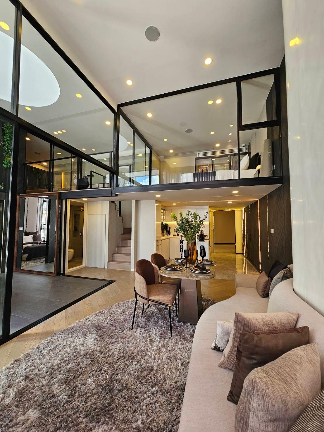 Origin Thonglor World - Courtyard - 1
