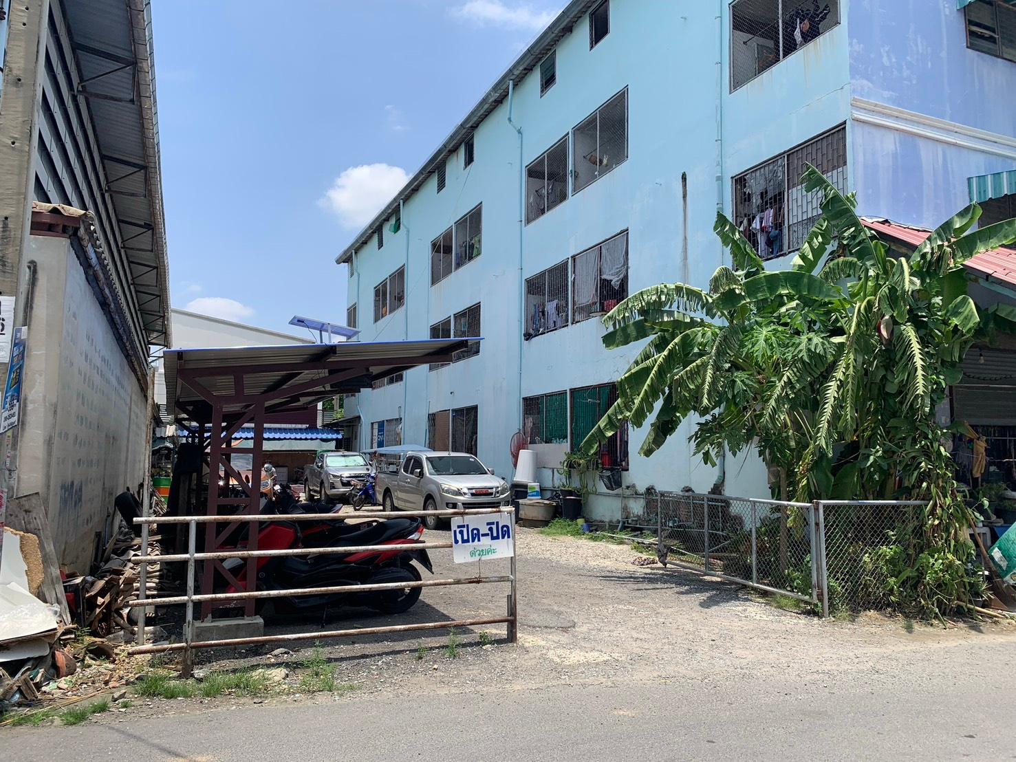 Apartment 4 ชั้น พร้อมสร้างรายได้ passive income หลักแสน หลังตลาดสำพ็ง2 ถนนกัลปพฤษ์ - 4