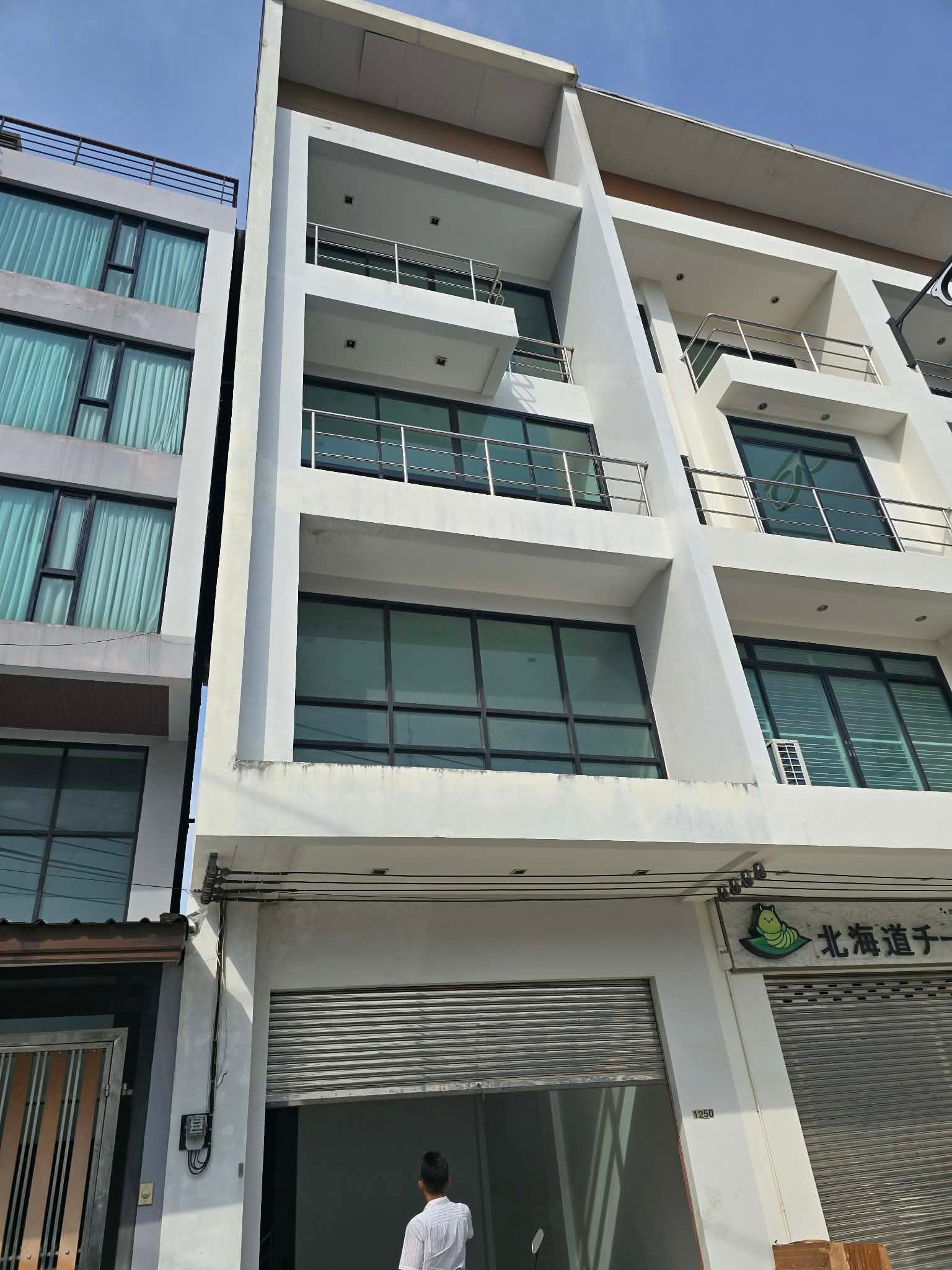ขาย/เช่า อาคารพาณิชย์สร้างใหม่ มือ 1 พื้นที่ 525 ตร.ม. ทำเลทองติดถนนเส้นหลักกาญจนวานิช อ.หาดใหญ่ จ.สงขลา - 1