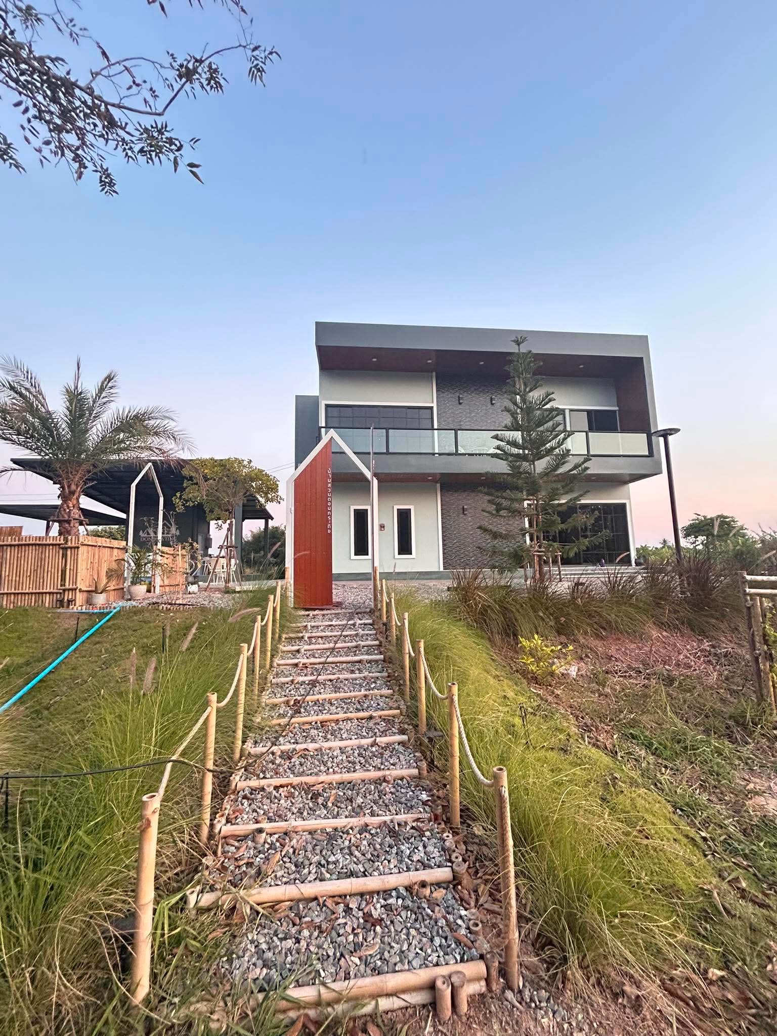 ขายบ้านสวนดอนกระทิง บ้านเดี่ยว 2 ชั้น สร้างใหม่สไตล์พูลวิลล่าลักชัวรีผสมผสานคาเฟ่ เนื้อที่ดินเกือบ 3 ไร่เต็ม - 32