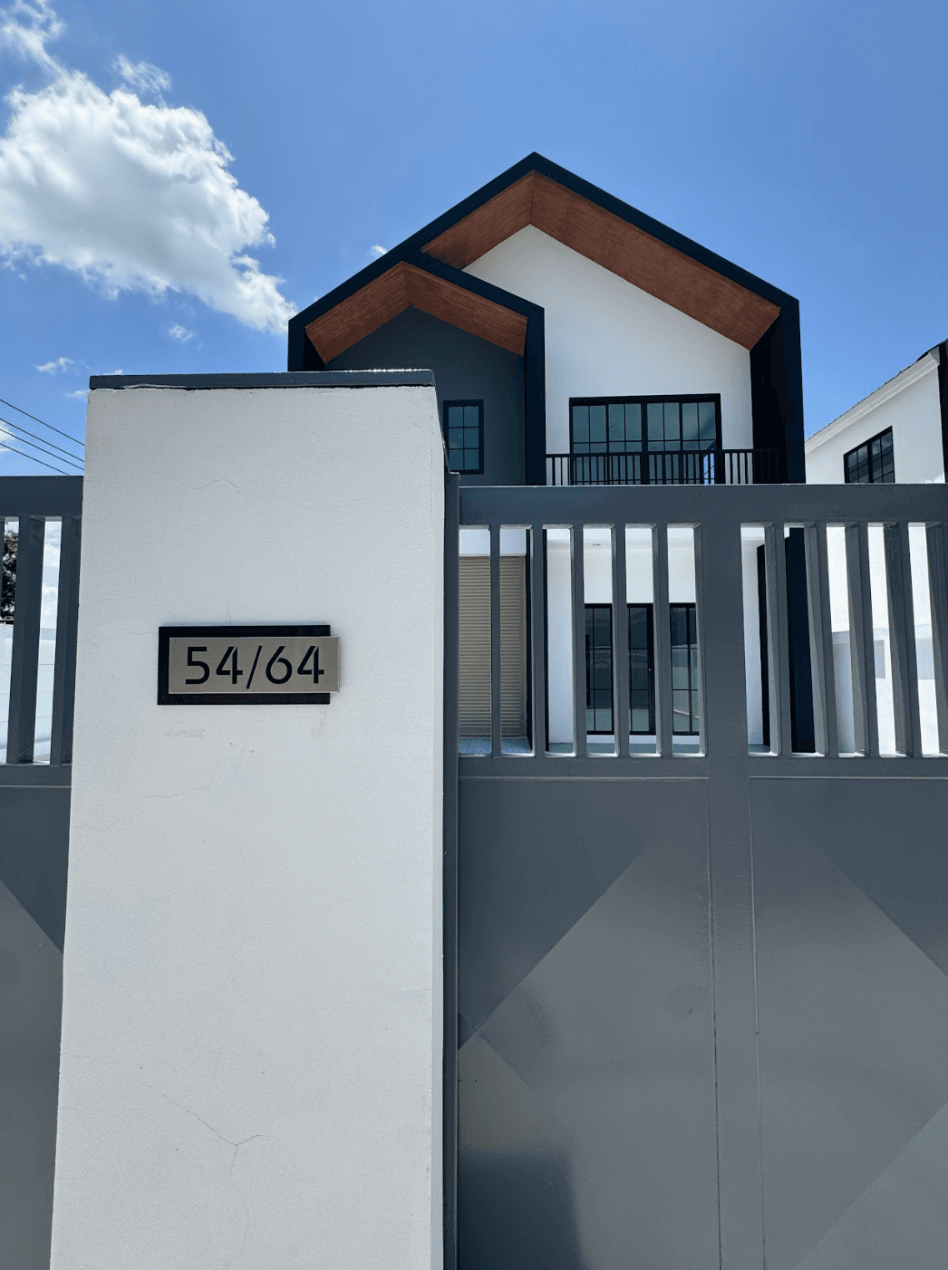 ขาย/เช่า SEVEN WAREHOUSE & FACTORY โกดังพร้อมที่อยู่อาศัยสไตล์นอร์ดิกพรีเมียม ใกล้ รพ.ลาดหลุมแก้ว - 2