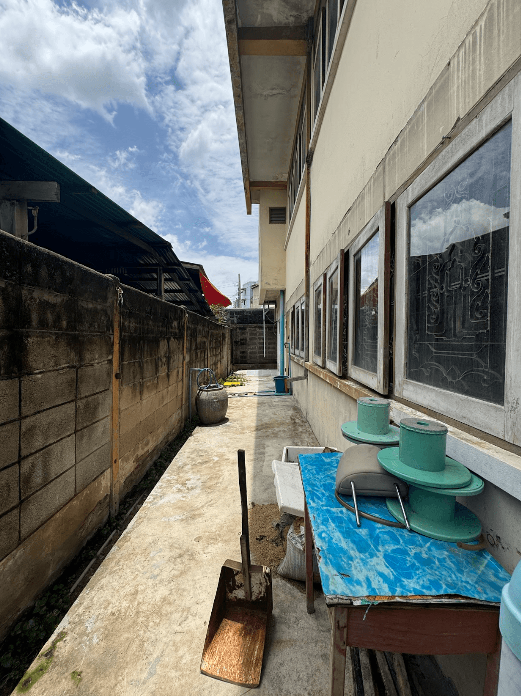 ขายที่ดินพร้อมบ้านเดี่ยว 2.5 ชั้น (ขายตามสภาพเพื่อรีโนเวท) ทำเลทองซอยจรัญสนิทวงศ์ 27 ใกล้ MRT ไฟฉาย และ รพ.ศิริราช - 22