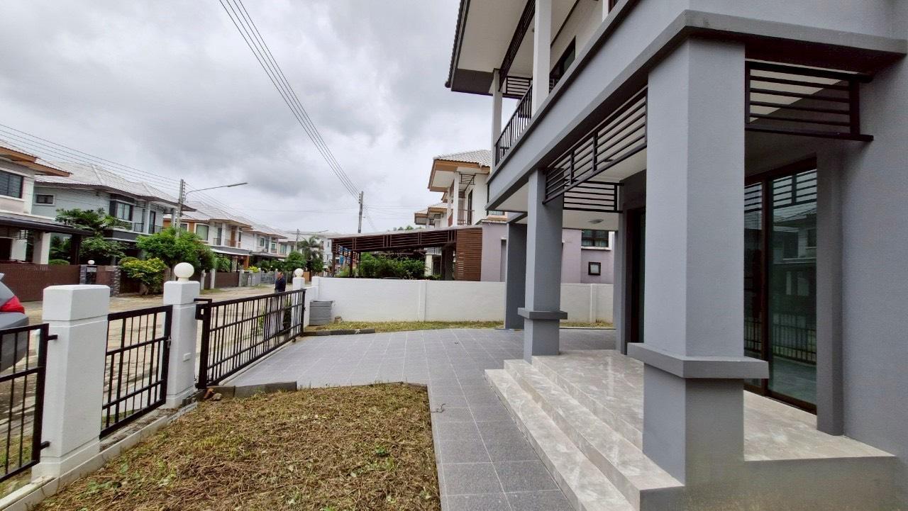 ขายบ้านเดี่ยว 2 ชั้น หมู่บ้านวิสตร้า วิลล์ (B1 B2) ลำลูกกา คลอง 3 ปรับปรุงใหม่ตามหลักฮวงจุ้ยโดยซินแสชื่อดัง ทำเลดีติดถนนโครงการ ใกล้ BTS คูคต - 12