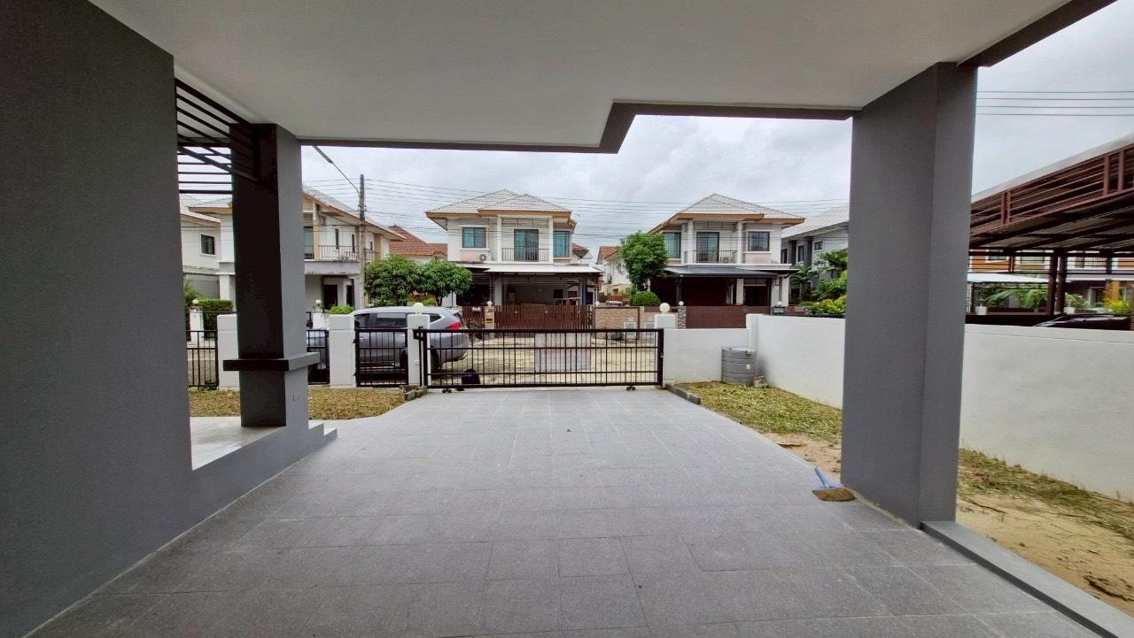 ขายบ้านเดี่ยว 2 ชั้น หมู่บ้านวิสตร้า วิลล์ (B1 B2) ลำลูกกา คลอง 3 ปรับปรุงใหม่ตามหลักฮวงจุ้ยโดยซินแสชื่อดัง ทำเลดีติดถนนโครงการ ใกล้ BTS คูคต - 13