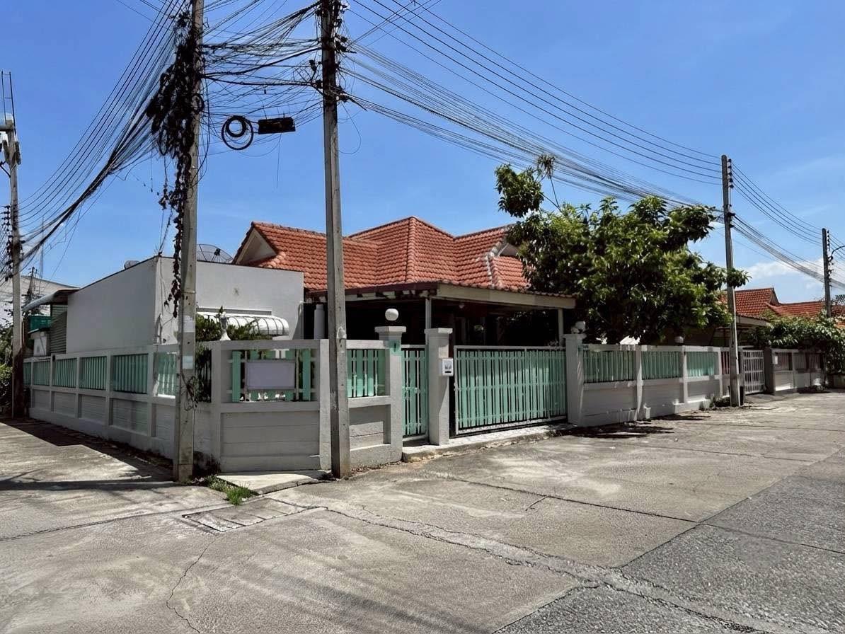 🏡 ขายบ้านเดี่ยวชั้นเดียว ทำเลดี พร้อมห้องทำงานแยก ใกล้ใจกลางเมืองนครสวรรค์ 64 ตร.วา 3 นอน 2น้ำ - 3