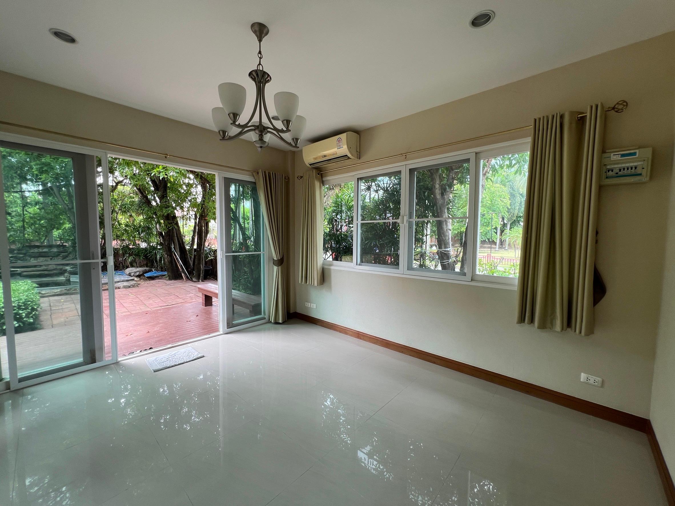 ขายบ้านเดี่ยว Q.House ลัดดารมย์ ราชพฤกษ์–รัตนาธิเบศร์ 2 189 ตร.ว. 350 ตร.ม. ติดถนนใหญ่ - 19