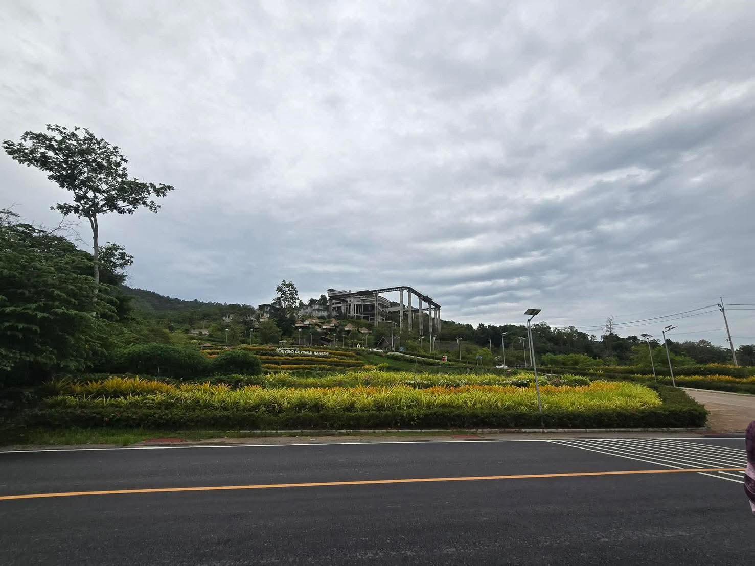 ขายที่ดินเสม็ดนางชี พังงา 142 ตร.ว. ตรงข้าม Beyond Skywalk ใกล้อ่าวพังงา 1.5 กม. ยกแปลง 3.9 ลบ. หรือแบ่งขายแปลงละ 1 ลบ. - 2