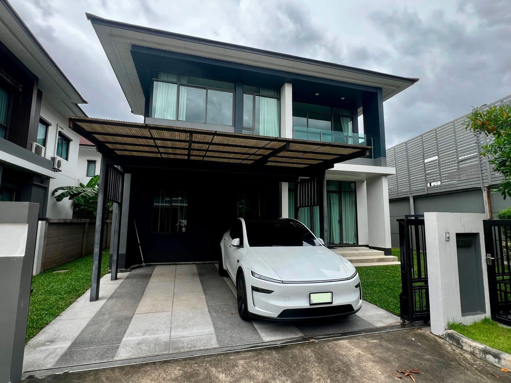 บ้านเดี่ยวให้เช่า เศรษฐสิริ กรุงเทพกรีฑา 75 ตร.ว. 4 นอน เฟอร์ครบ | House for Rent Setthasiri Krungthep Kreetha 4 Bed Near Brighton College - 1